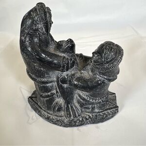 Black Inuit Sculpture Figurine - Home Art Décor made in Canada